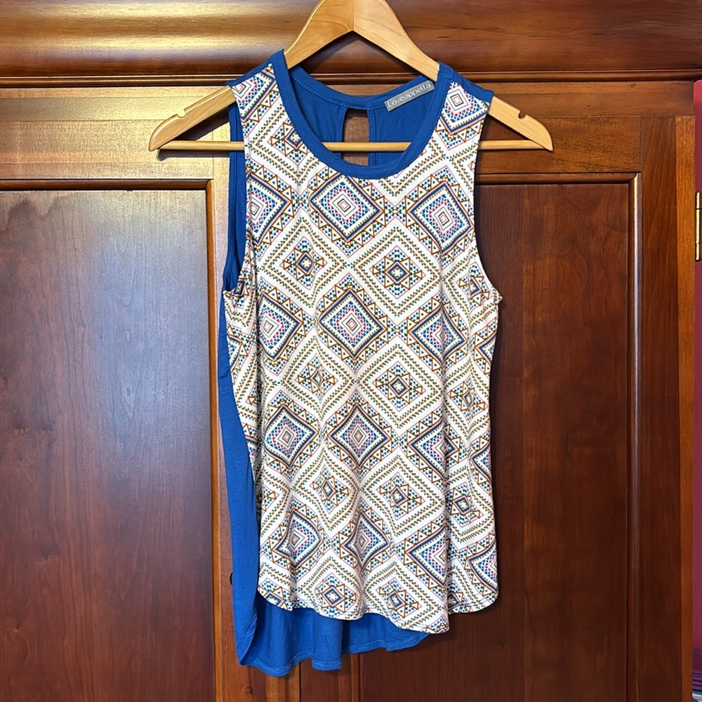 Soft sleeveless top